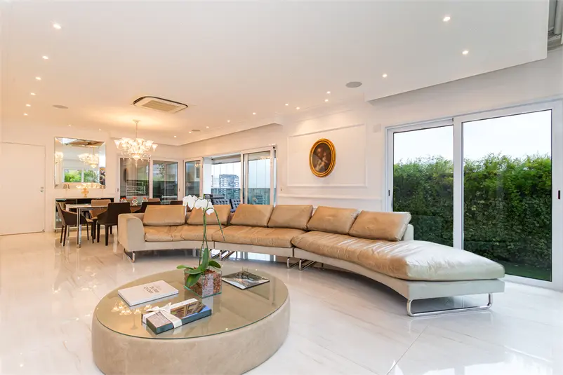 Apartamento com 4 quartos à venda em Vila Nova Conceição – SP