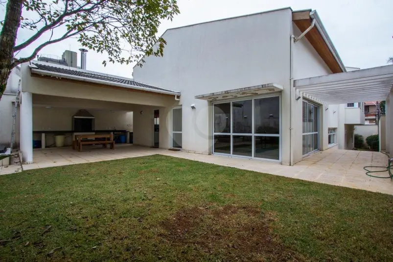 Casa com 3 quartos à venda em Real Parque – SP