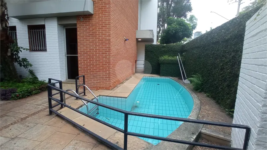 Sobrado com 3 quartos à venda em Jardim Europa – SP