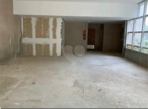 Loja com 1 quarto para alugar em Ipiranga – SP