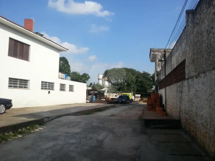 Terreno à venda em Limão – SP