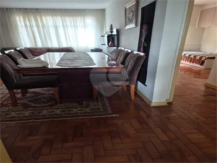 Apartamento com 2 quartos à venda ou para alugar em Aclimação – SP