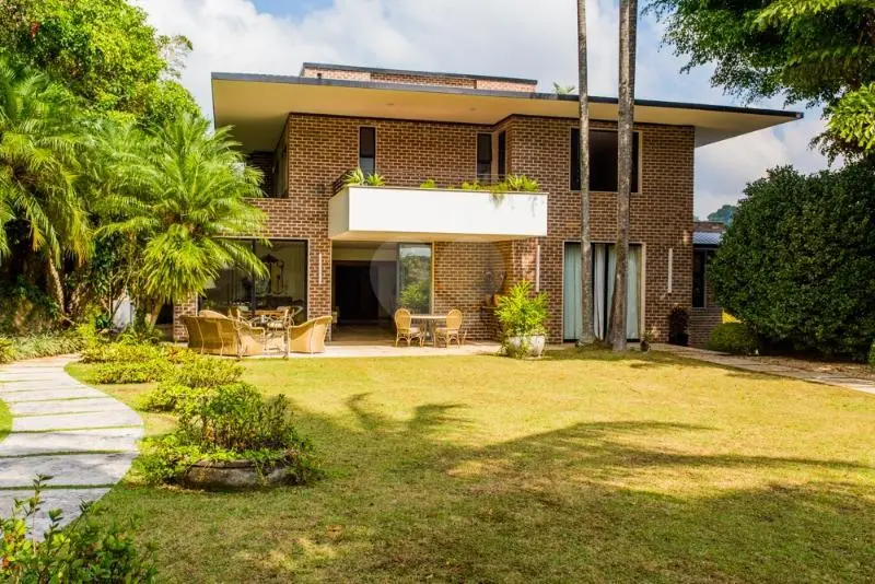 Sobrado com 4 quartos à venda ou para alugar em Cidade Jardim – SP
