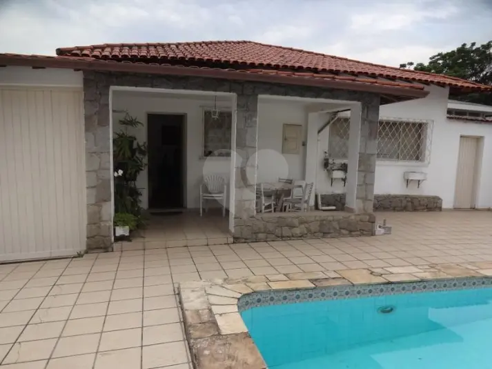 Casa térrea com 4 quartos à venda em Lapa – SP
