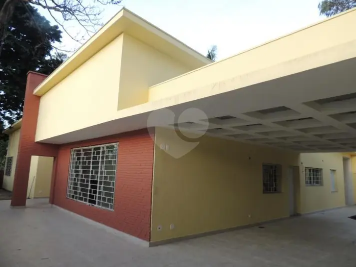 Casa térrea com 4 quartos à venda em Alto da Boa Vista – SP