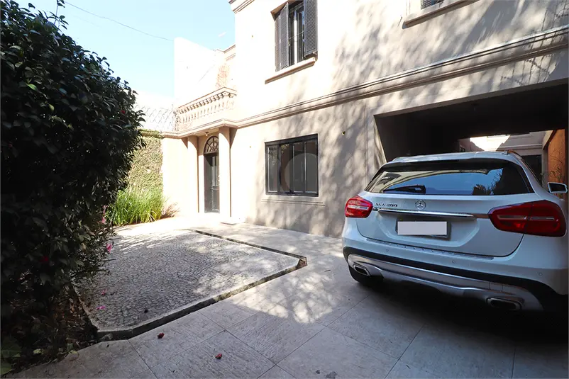 Casa com 4 quartos à venda em Jardim Europa – SP