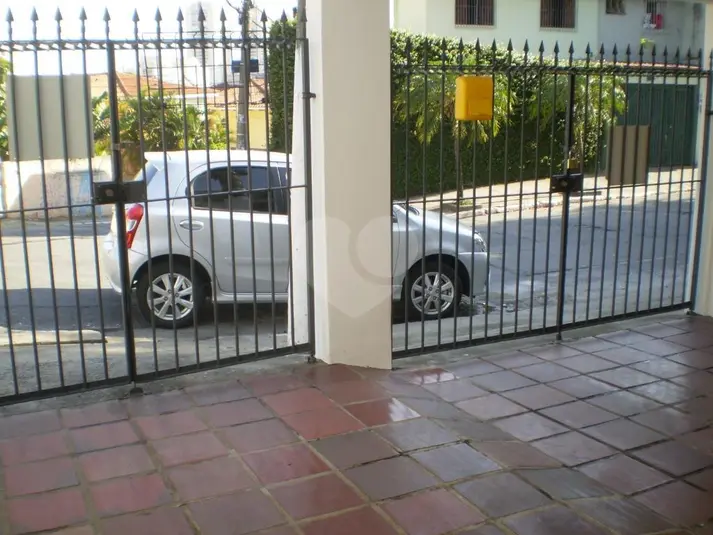 Sobrado com 2 quartos para alugar em Cupecê – SP