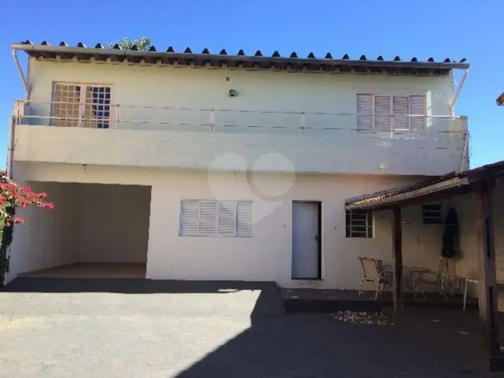 Casa com 4 quartos à venda em Alto de Pinheiros – SP