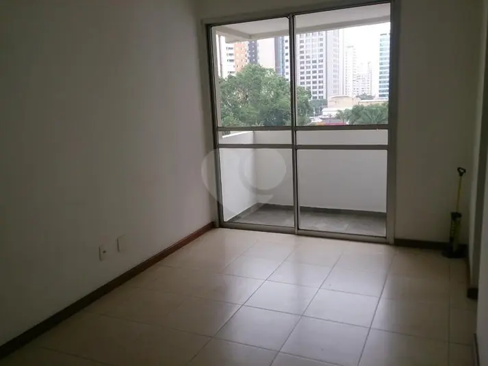 Apartamento com 2 quartos à venda em Moema – SP