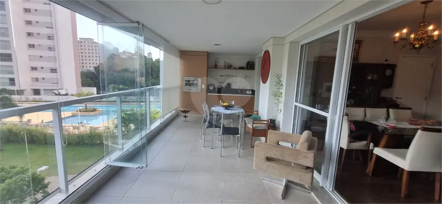 Apartamento com 4 quartos à venda em Aclimação – SP