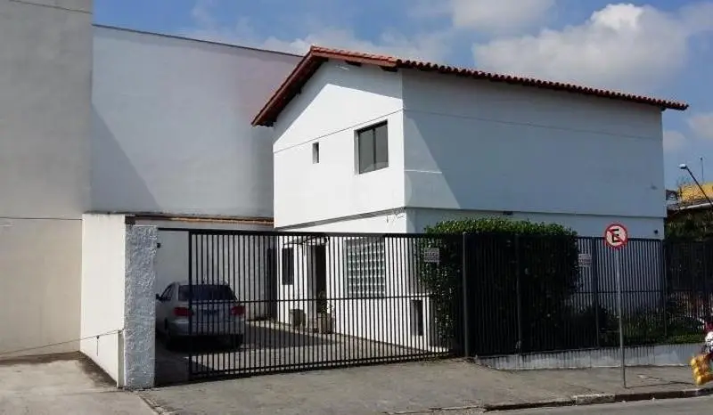Sobrado com 4 quartos à venda ou para alugar em Moema – SP