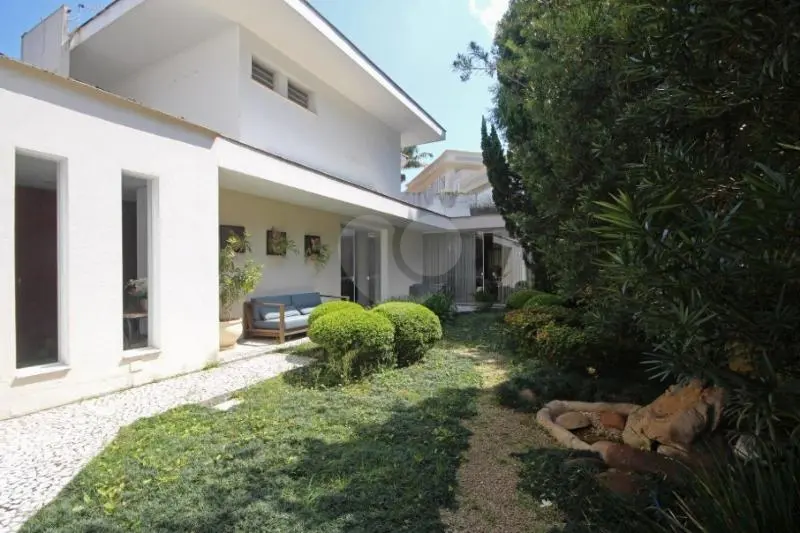 Casa com 4 quartos à venda em Jardim Europa – SP