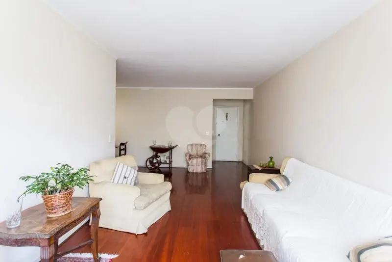 Apartamento com 3 quartos à venda em Bela Vista – SP