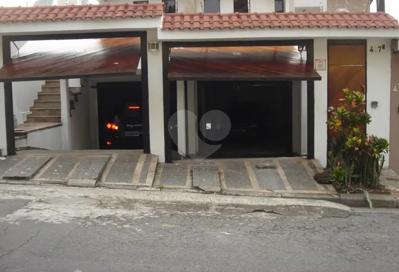 Sobrado com 6 quartos à venda em Santana – SP
