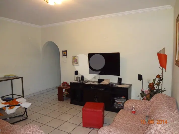 Casa térrea com 3 quartos à venda ou para alugar em Limão – SP