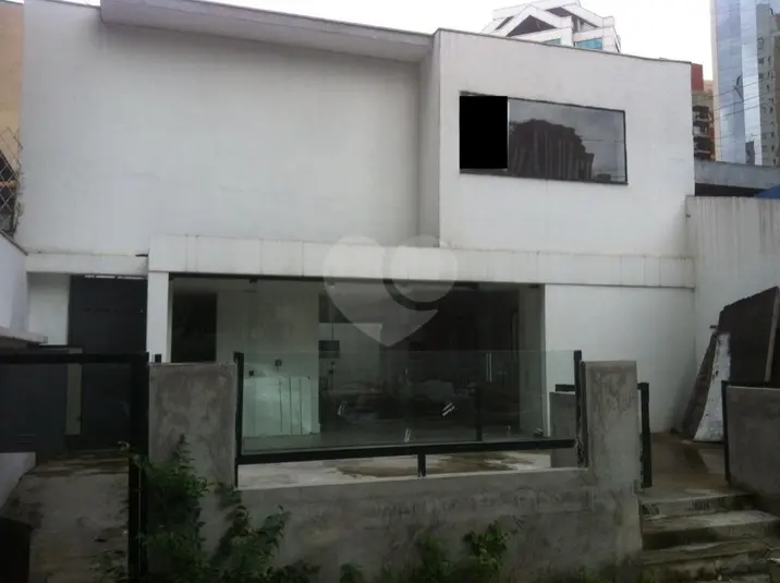 Sobrado à venda em Itaim Bibi – SP