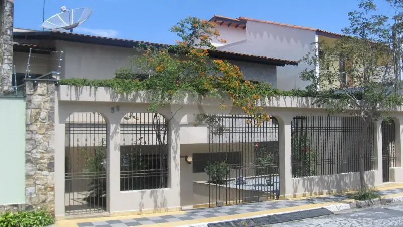 Sobrado com 4 quartos à venda em Tremembé – SP