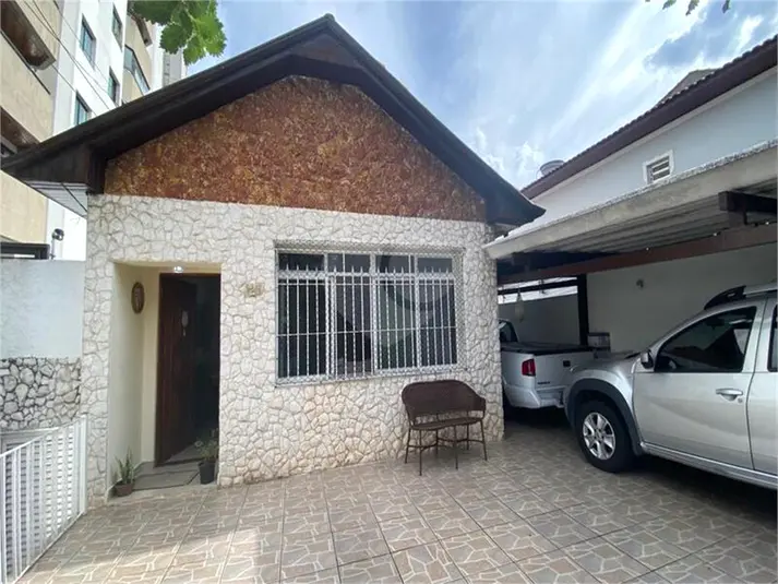 Casa térrea com 3 quartos à venda em Santana – SP