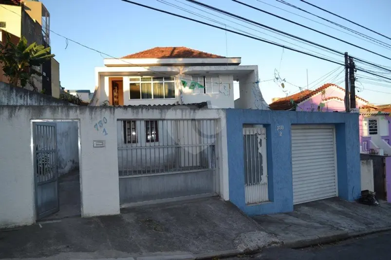 Sobrado com 2 quartos à venda em Vila Nivi – SP