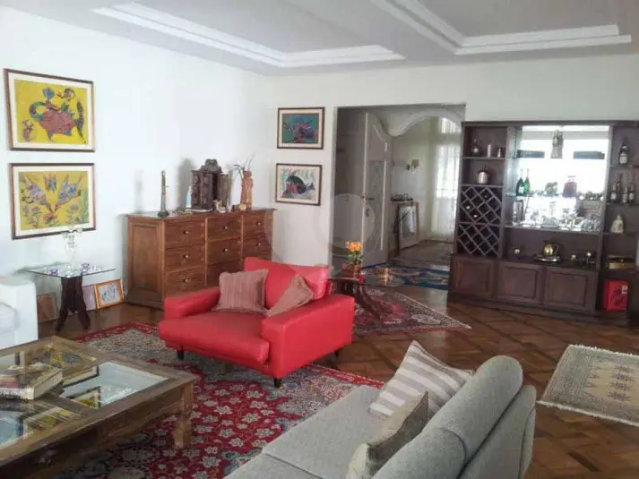 Apartamento com 3 quartos à venda em Bela Vista – SP