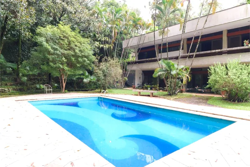 Casa com 5 quartos à venda em Morumbi – SP