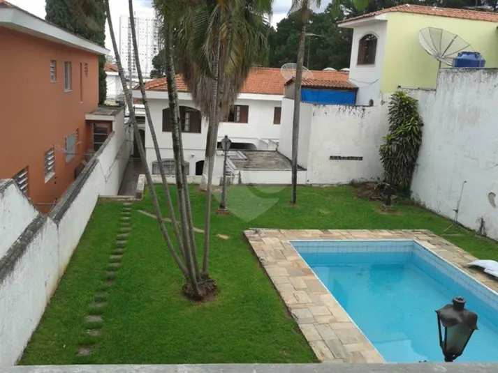 Sobrado com 5 quartos à venda em Vila Mazzei – SP
