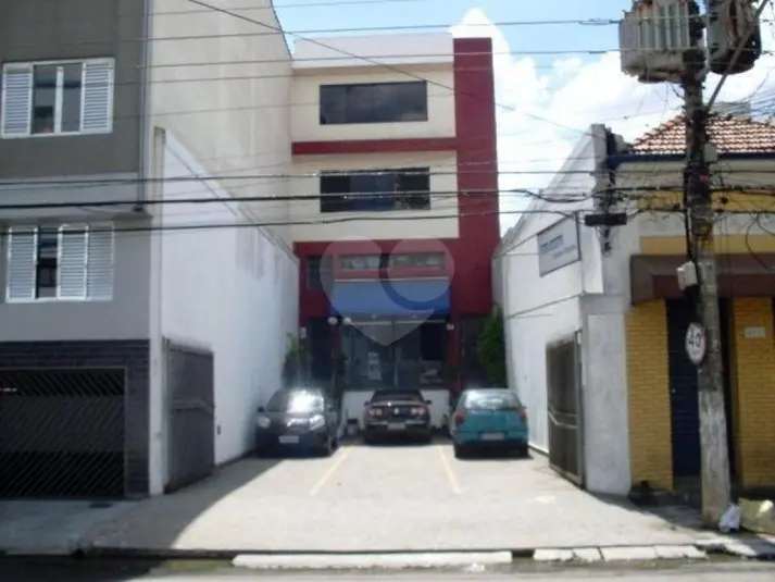 Prédio inteiro à venda em Santana – SP