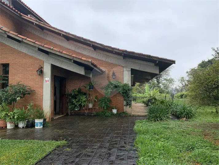 Sobrado com 4 quartos à venda em Tremembé – SP