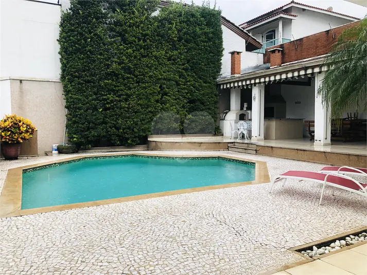 Sobrado com 3 quartos à venda em Jardim Virginia Bianca – SP