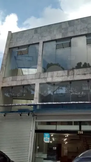 Prédio inteiro à venda em Carandiru – SP