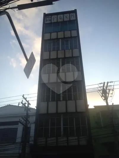 Prédio inteiro à venda em Santana – SP