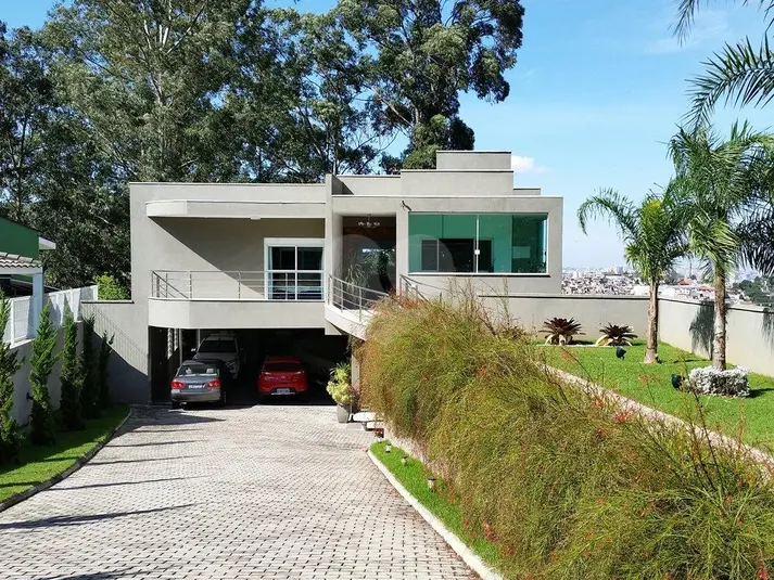 Sobrado com 6 quartos à venda em Tremembé – SP