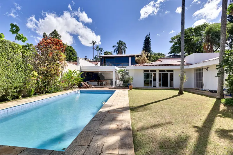 Casa com 4 quartos à venda em Jardim Cordeiro – SP
