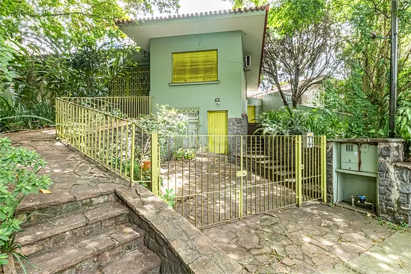 Casa térrea com 5 quartos à venda ou para alugar em Alto da Lapa – SP