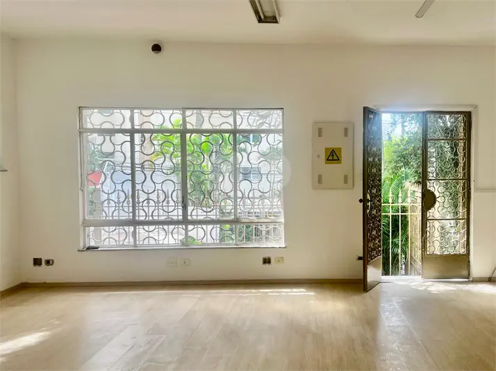 Sobrado com 5 quartos à venda em Perdizes – SP