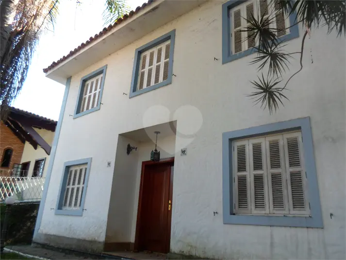Sobrado com 3 quartos à venda em Alto de Pinheiros – SP