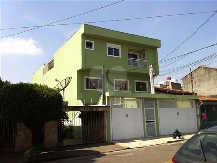 Prédio inteiro com 5 quartos à venda ou para alugar em Vila São Pedro – SP