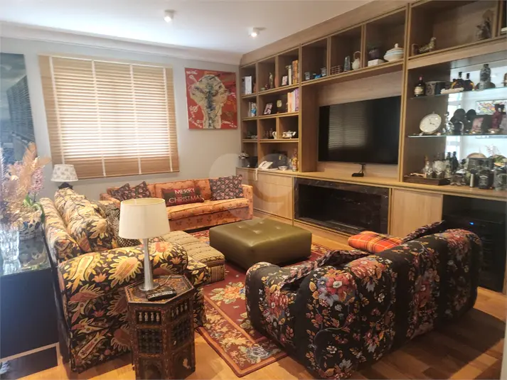Apartamento com 4 quartos à venda em Alto de Pinheiros – SP