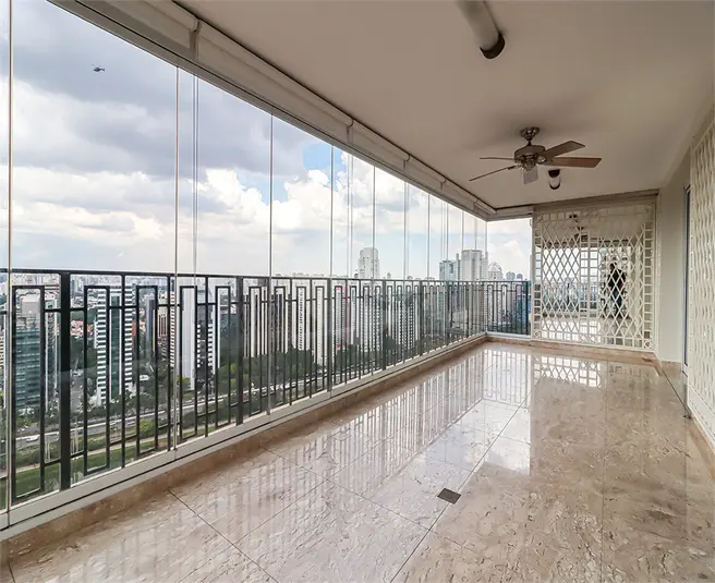 Apartamento com 2 quartos à venda em Cidade Jardim – SP