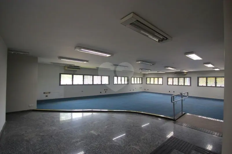 Sobrado com 10 quartos à venda em Jardim Europa – SP