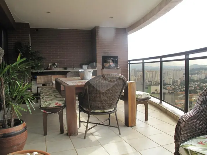 Apartamento com 4 quartos à venda em Alto da Lapa – SP