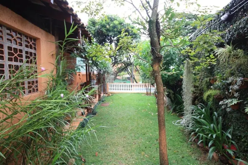 Sobrado com 4 quartos à venda em Vila Madalena – SP