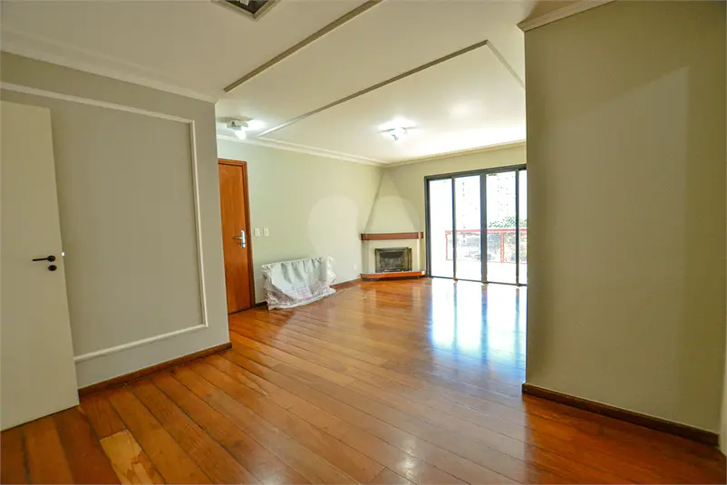 Apartamento com 3 quartos à venda em Moema – SP