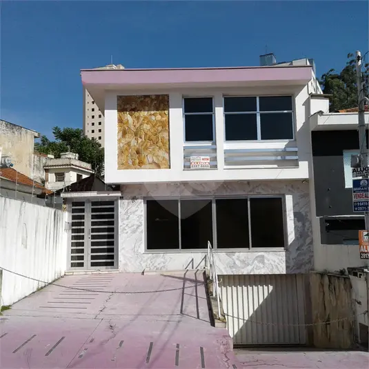 Prédio inteiro à venda em Santana – SP