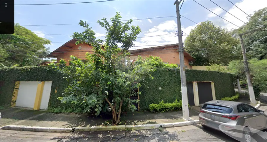 Casa com 3 quartos à venda em Alto de Pinheiros – SP