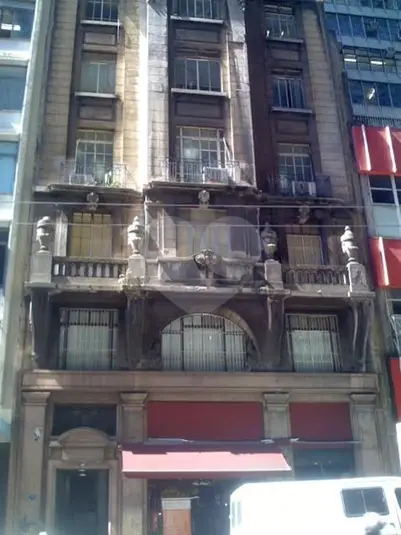 Salas à venda ou para alugar em Centro – SP