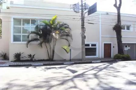 Prédio inteiro à venda em Alto da Boa Vista – SP