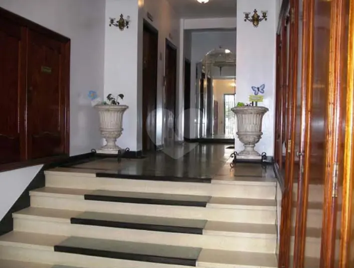 Prédio inteiro à venda em Bela Vista – SP