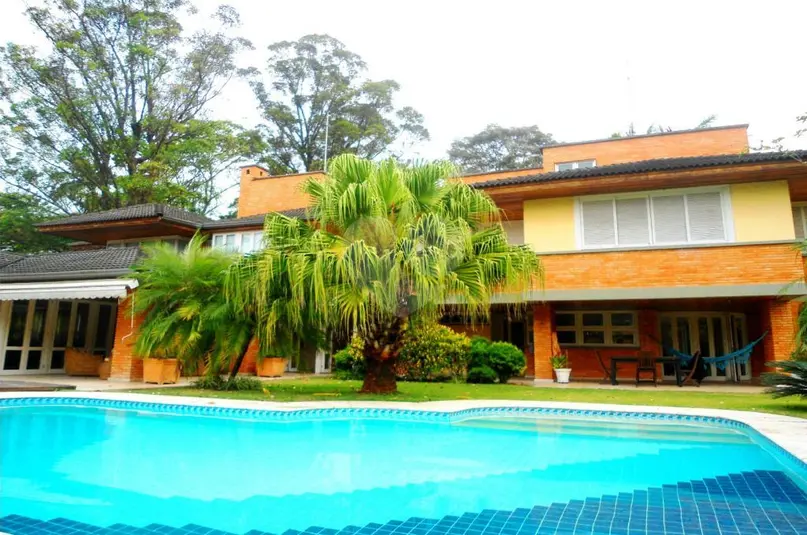 Sobrado com 4 quartos à venda em Jardim Cordeiro – SP