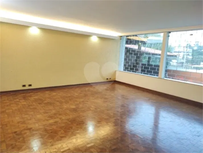 Sobrado com 4 quartos à venda em Pinheiros – SP